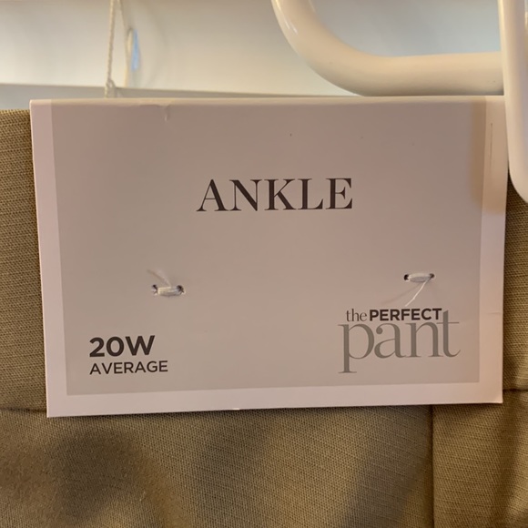 BRAND NEW, Signature Slimming ankle pant, khaki, size 20W - Picture 5 of 6